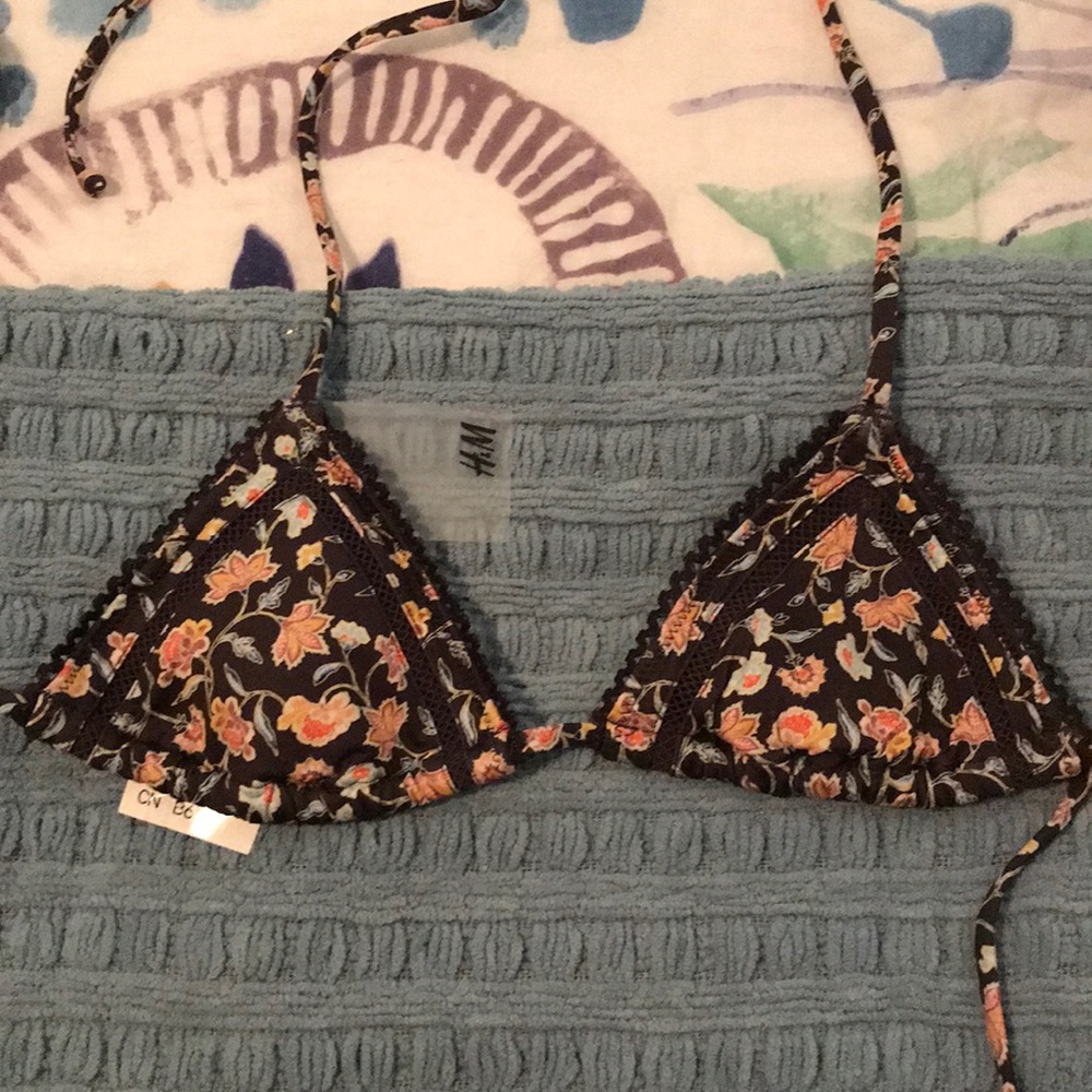 H&M Bikini Triangle Top